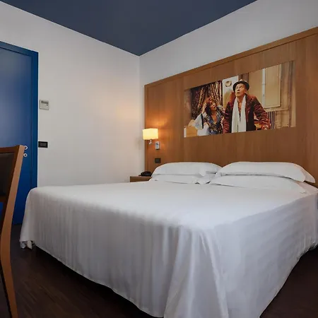 Hotel Romeo E Giulietta Residenze Check-in Presso Toscanini *