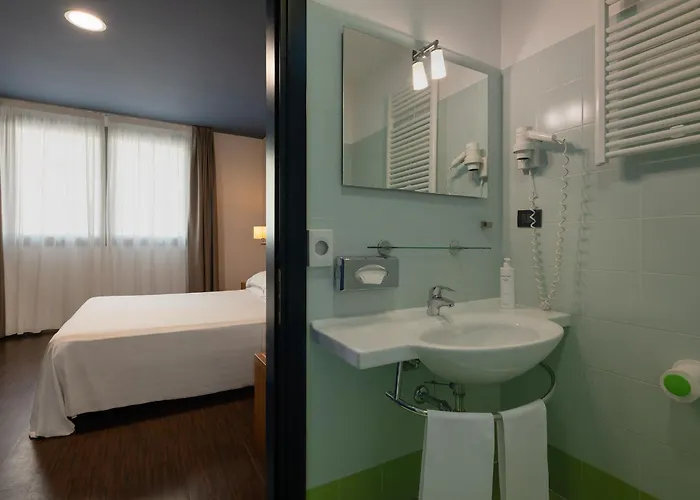 Hotel Romeo E Giulietta Residenze Check-in Presso Toscanini